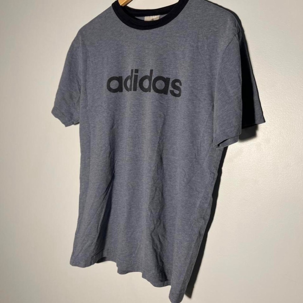 Vintage adidas t shirt